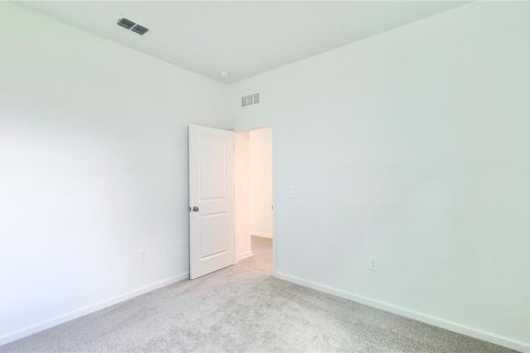 House in Haines City, Florida 3 bedrooms, 195.93 sq.m. № 2156054 - photo 20