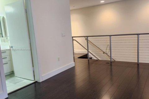 Copropriété à vendre à Miami, Floride: 1 chambre, 97.83 m2 № 1861153 - photo 5