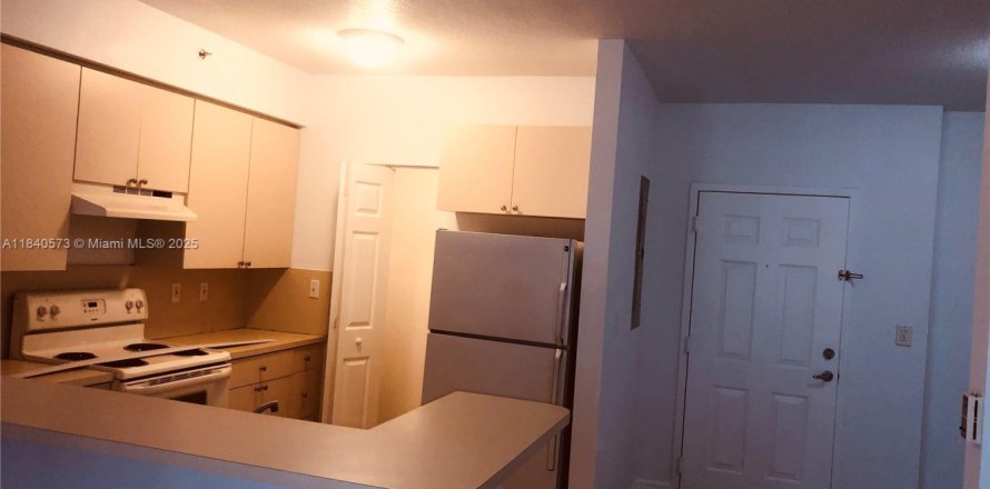 Condo à Cutler Bay, Floride, 1 chambre № 1836825