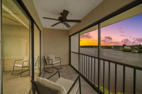 Copropriété à vendre à Port Richey, Floride: 2 chambres, 95.22 m2 № 2406348 - photo 7