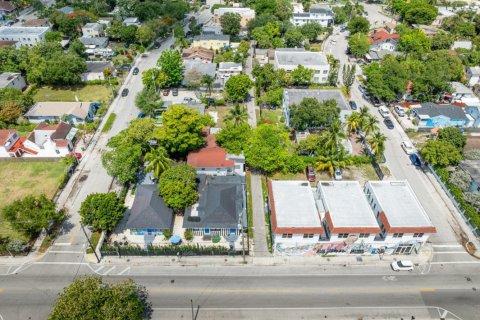 Casa en venta en Miami, Florida, 3 dormitorios, 110.09 m2 № 1207362 - foto 1