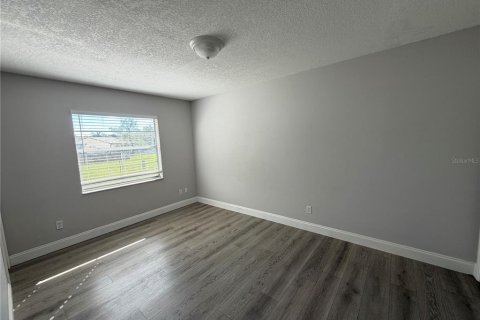 Villa ou maison à louer à Orlando, Floride: 3 chambres, 112.32 m2 № 2418944 - photo 15