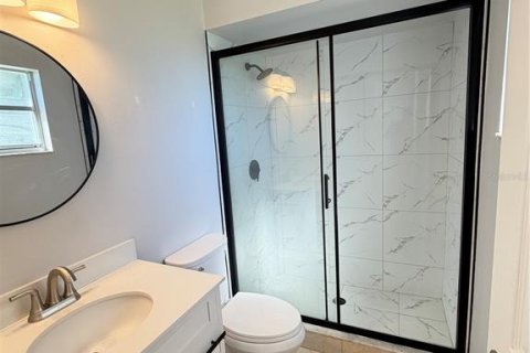 Villa ou maison à louer à Orlando, Floride: 3 chambres, 112.32 m2 № 2418944 - photo 16