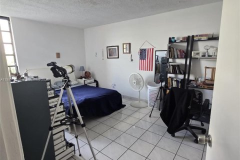 Condominio en venta en Miami, Florida, 2 dormitorios, 90.49 m2 № 1944181 - foto 8