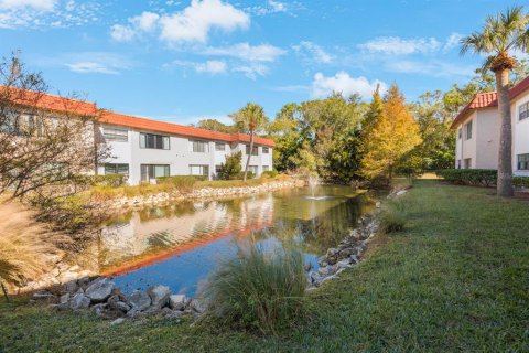 Condo in Belleair, Florida, 2 bedrooms  № 1903942 - photo 21
