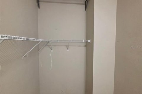 Снять в аренду таунхаус в Тарпон-Спрингс, Флорида 3 спальни, 202.34м2, № 2149327 - фото 15
