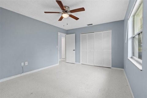 Duplex à vendre à Largo, Floride: 4 chambres, 175.31 m2 № 1848112 - photo 8