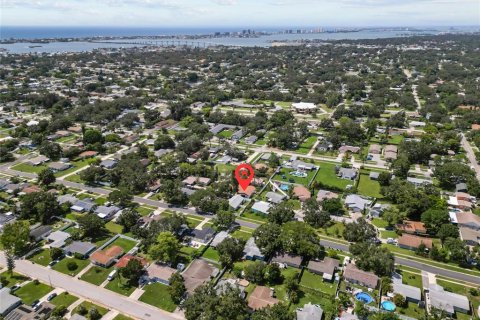 Duplex à vendre à Largo, Floride: 4 chambres, 175.31 m2 № 1848112 - photo 3