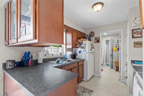 Duplex à vendre à Largo, Floride: 4 chambres, 175.31 m2 № 1848112 - photo 27