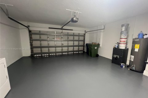 Casa en alquiler en Weston, Florida, 3 dormitorios, 131.92 m2 № 1966936 - foto 24