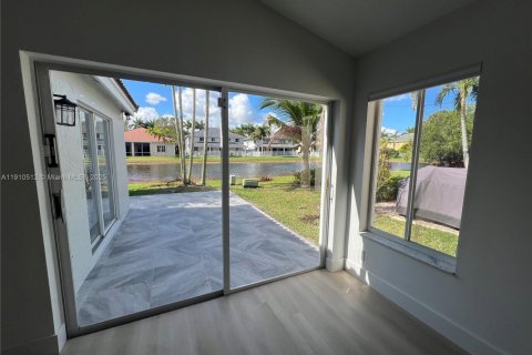 Casa en alquiler en Weston, Florida, 3 dormitorios, 131.92 m2 № 1966936 - foto 10