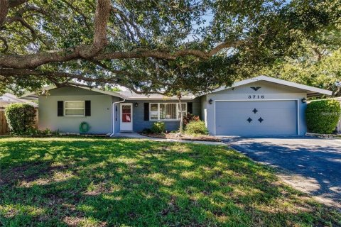 Villa ou maison à Sarasota, Floride 3 chambres, 156.35 m2 № 2322816