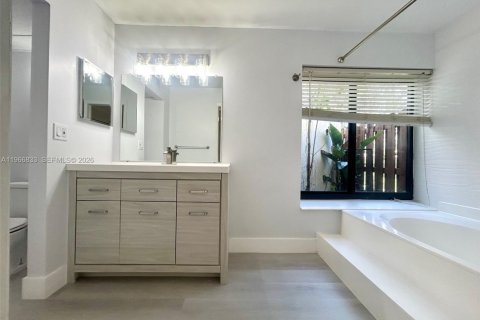 Condo in West Palm Beach, Florida, 1 bedroom  № 2052854 - photo 20