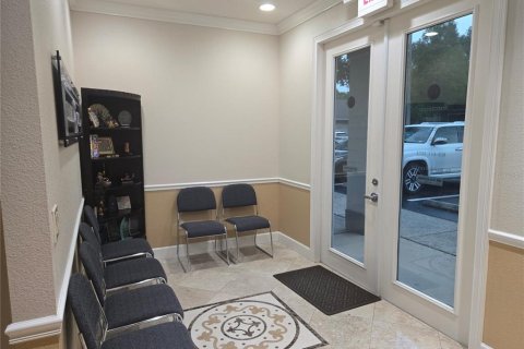 Commercial property in Riverview, Florida 104.05 sq.m. № 2167861 - photo 2