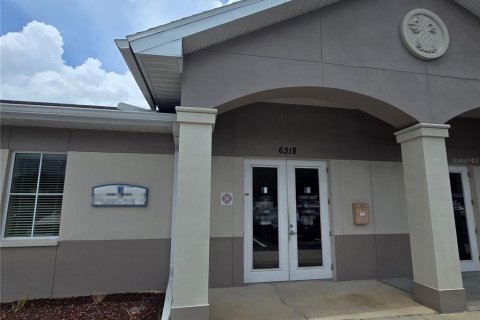 Commercial property in Riverview, Florida 104.05 sq.m. № 2167861