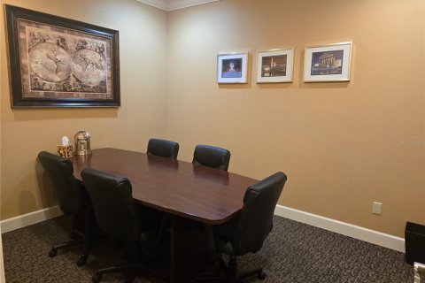 Commercial property in Riverview, Florida 104.05 sq.m. № 2167861 - photo 7
