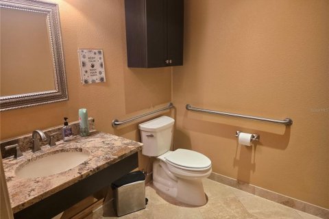 Commercial property in Riverview, Florida 104.05 sq.m. № 2167861 - photo 5