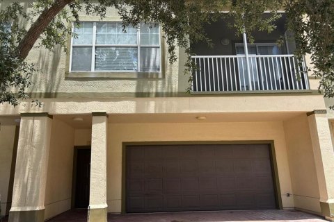 Condominio en alquiler en Orlando, Florida, 3 dormitorios, 136.1 m2 № 1820859 - foto 1