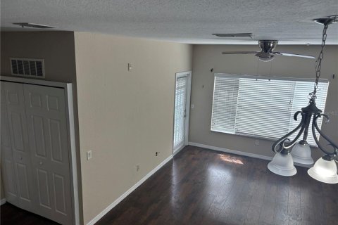 Condominio en alquiler en Orlando, Florida, 3 dormitorios, 136.1 m2 № 1820859 - foto 9