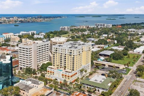 Condo in Clearwater, Florida, 2 bedrooms  № 2379274 - photo 3