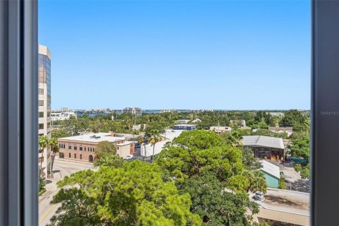 Condo in Clearwater, Florida, 2 bedrooms  № 2379274 - photo 18