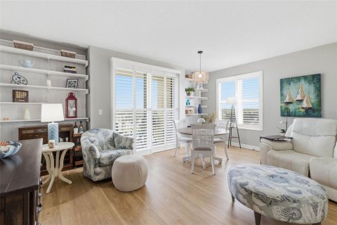 Condo in Clearwater, Florida, 2 bedrooms  № 2379274 - photo 6