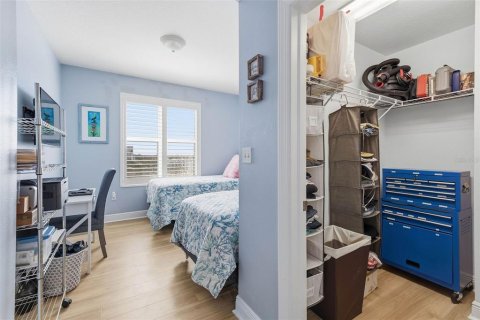 Condo in Clearwater, Florida, 2 bedrooms  № 2379274 - photo 20