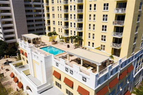 Condo in Clearwater, Florida, 2 bedrooms  № 2379274 - photo 29