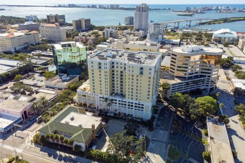 Condo in Clearwater, Florida, 2 bedrooms  № 2379274 - photo 28