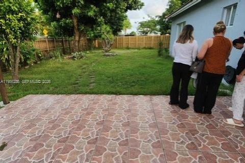 Villa ou maison à vendre à Miami, Floride: 4 chambres, 146.51 m2 № 2011916 - photo 15