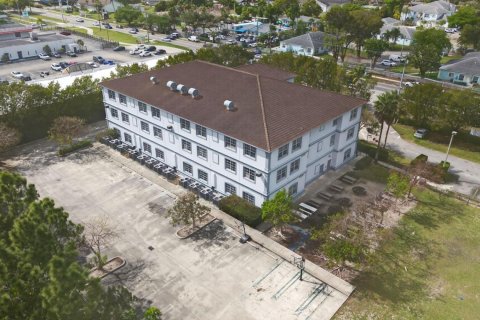 Immobilier commercial à vendre à Florida City, Floride № 2188319 - photo 29