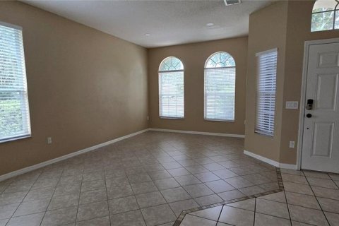 House in Winter Garden, Florida 4 bedrooms, 173.45 sq.m. № 2104493 - photo 5