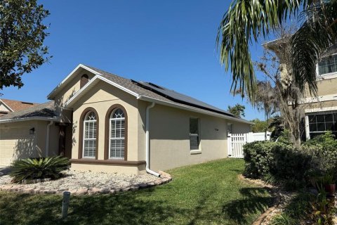 House in Winter Garden, Florida 4 bedrooms, 173.45 sq.m. № 2104493 - photo 2