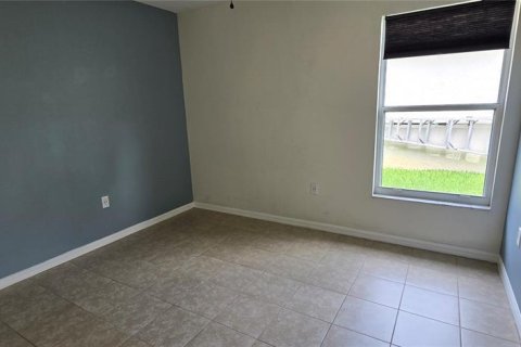 House in Winter Garden, Florida 4 bedrooms, 173.45 sq.m. № 2104493 - photo 22
