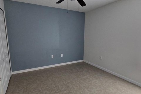 House in Winter Garden, Florida 4 bedrooms, 173.45 sq.m. № 2104493 - photo 24