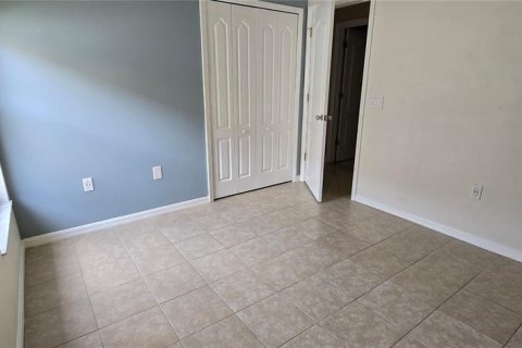 House in Winter Garden, Florida 4 bedrooms, 173.45 sq.m. № 2104493 - photo 23