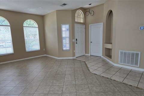 House in Winter Garden, Florida 4 bedrooms, 173.45 sq.m. № 2104493 - photo 6