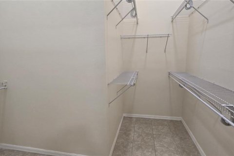 House in Winter Garden, Florida 4 bedrooms, 173.45 sq.m. № 2104493 - photo 18