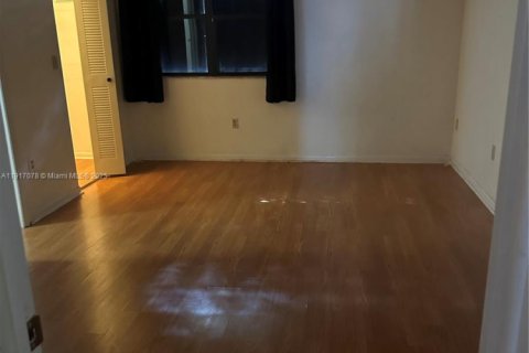 Copropriété à vendre à Miami, Floride: 3 chambres, 134.8 m2 № 1972624 - photo 7