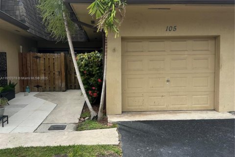 Copropriété à vendre à Miami, Floride: 3 chambres, 134.8 m2 № 1972624 - photo 3