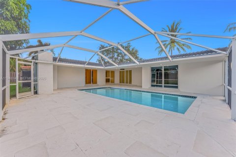 Снять в аренду виллу или дом в Форт-Лодердейл, Флорида 3 спальни, 167.78м2, № 2000578 - фото 29