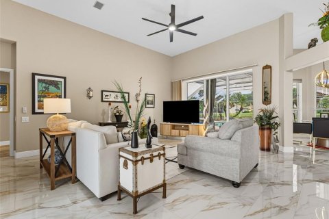 Villa ou maison à vendre à Odessa, Floride: 4 chambres, 261.52 m2 № 1905553 - photo 5