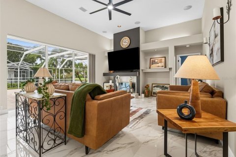 Villa ou maison à vendre à Odessa, Floride: 4 chambres, 261.52 m2 № 1905553 - photo 8
