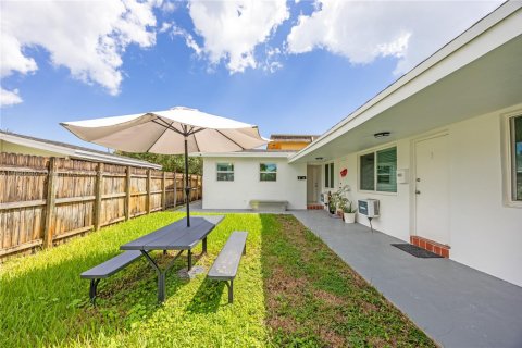 Appartement à louer à Hallandale Beach, Floride: 1 chambre, 65.03 m2 № 1939294 - photo 19