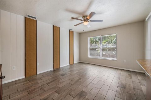 Casa en venta en Sarasota, Florida, 3 dormitorios, 149.94 m2 № 2105034 - foto 19