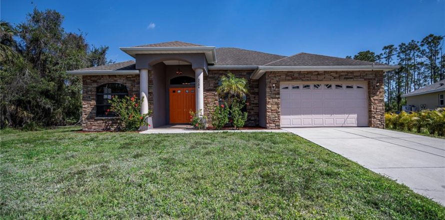 House in North Port, Florida 3 bedrooms, 199 sq.m. № 1514682