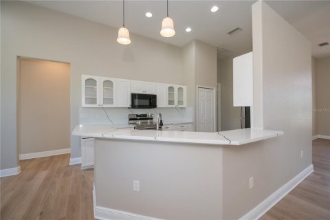 House in North Port, Florida 3 bedrooms, 199 sq.m. № 1514682 - photo 14