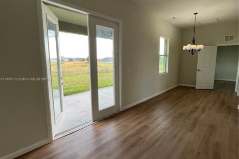 House in LaBelle, Florida 4 bedrooms, 133.69 sq.m. № 1739502 - photo 28