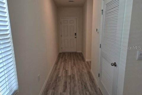 Touwnhouse à louer à Winter Haven, Floride: 4 chambres, 161.65 m2 № 2092986 - photo 22