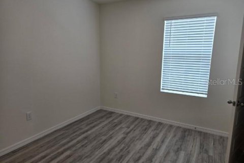 Touwnhouse à louer à Winter Haven, Floride: 4 chambres, 161.65 m2 № 2092986 - photo 19